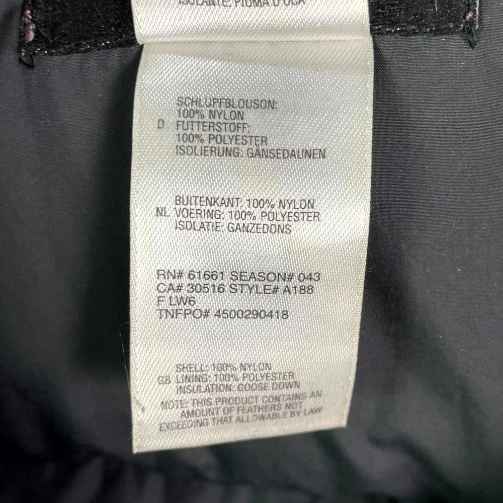 The North Face Puffer Vest Men Small Quilted Full Zip Mock Neck Outdoor Gorpcore